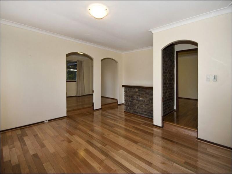 54 Armour Way, Lesmurdie WA 6076
