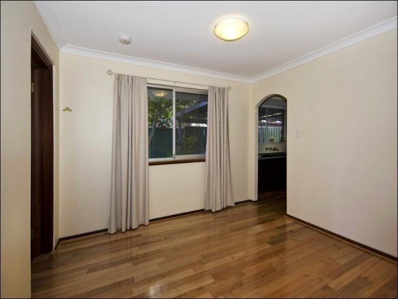 54 Armour Way, Lesmurdie WA 6076