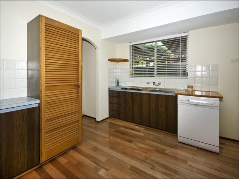 54 Armour Way, Lesmurdie WA 6076