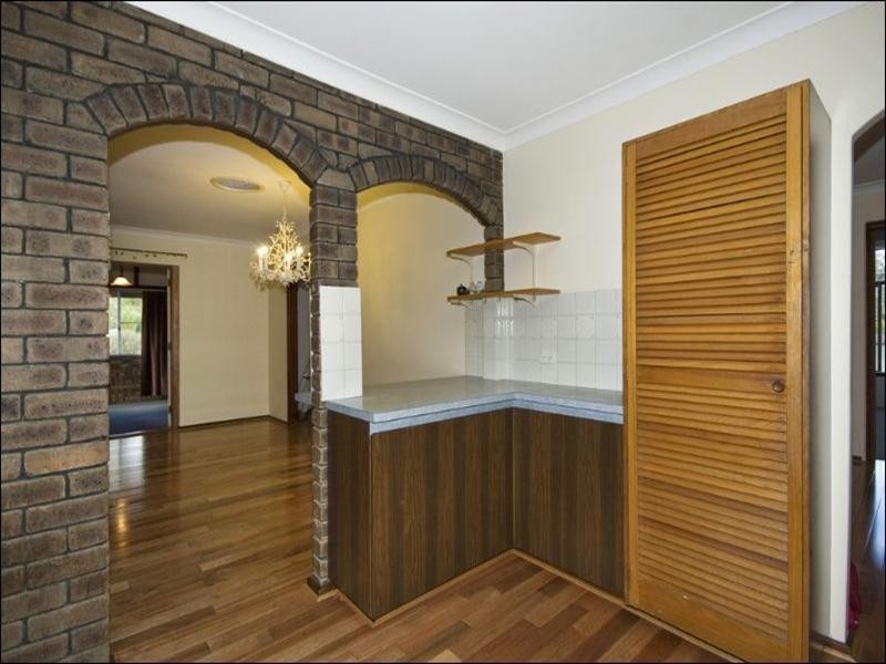 54 Armour Way, Lesmurdie WA 6076