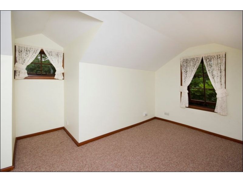 31 Schmitt Road, Kalamunda WA 6076