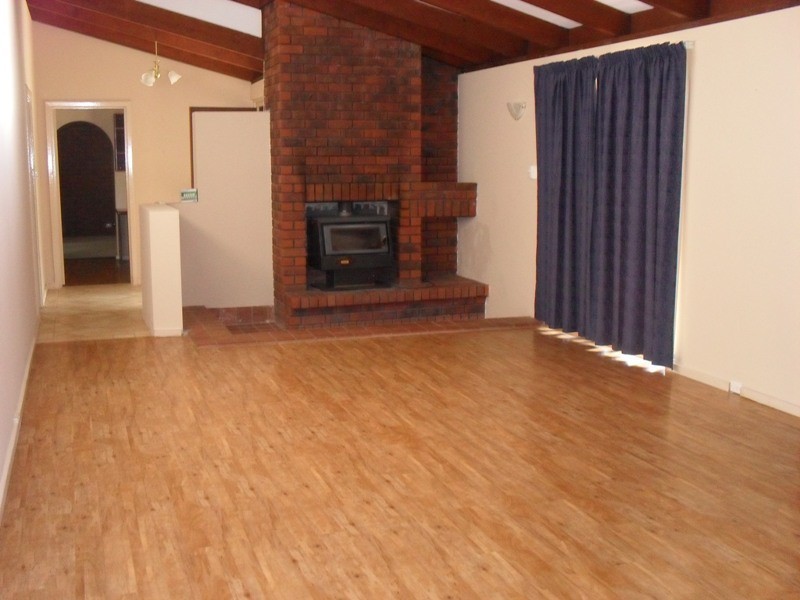 235 Grove Road, Lesmurdie WA 6076