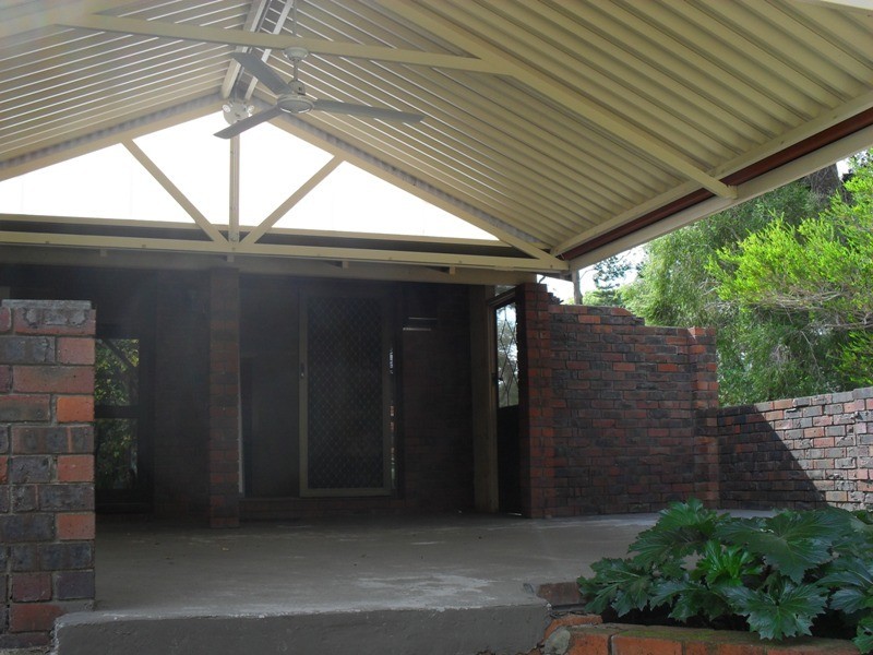 235 Grove Road, Lesmurdie WA 6076