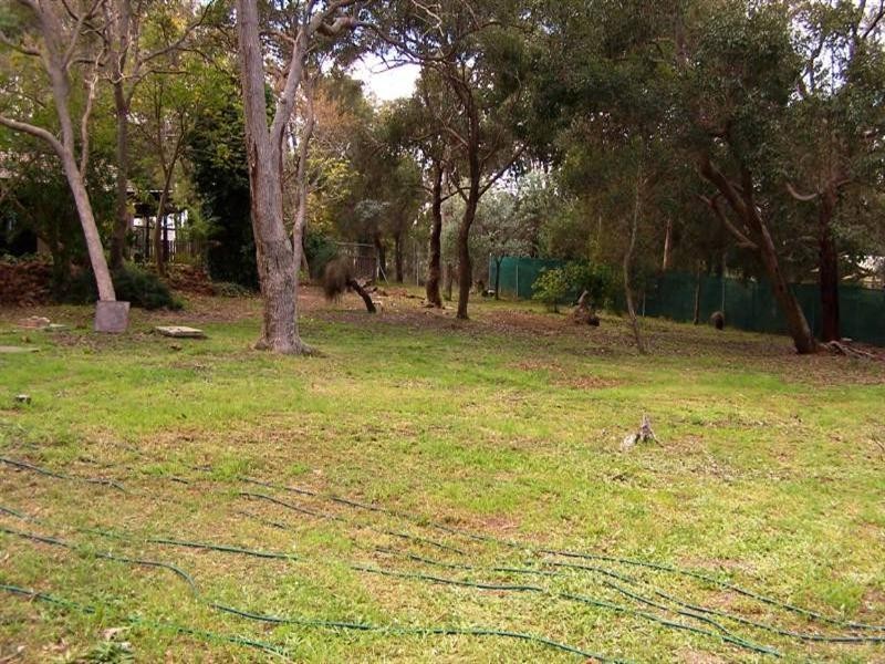 14 Goodall Street, Lesmurdie WA 6076