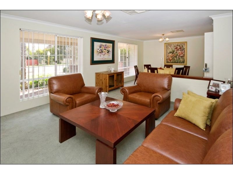 11 Orange Valley Road, Kalamunda WA 6076