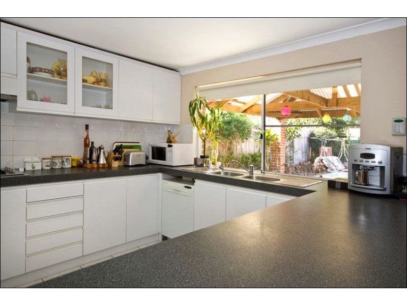 11 Orange Valley Road, Kalamunda WA 6076