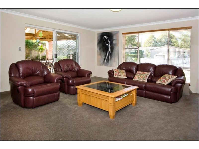 11 Orange Valley Road, Kalamunda WA 6076