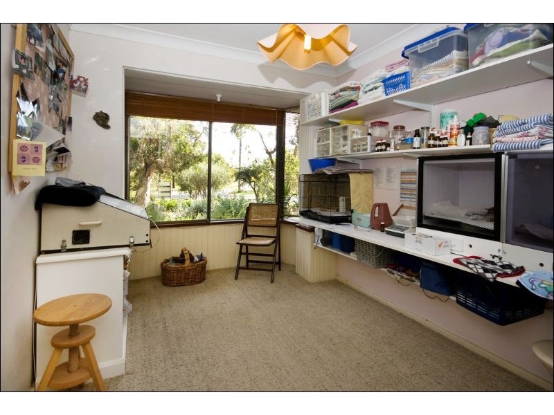 1 Booligal Street, Lesmurdie WA 6076