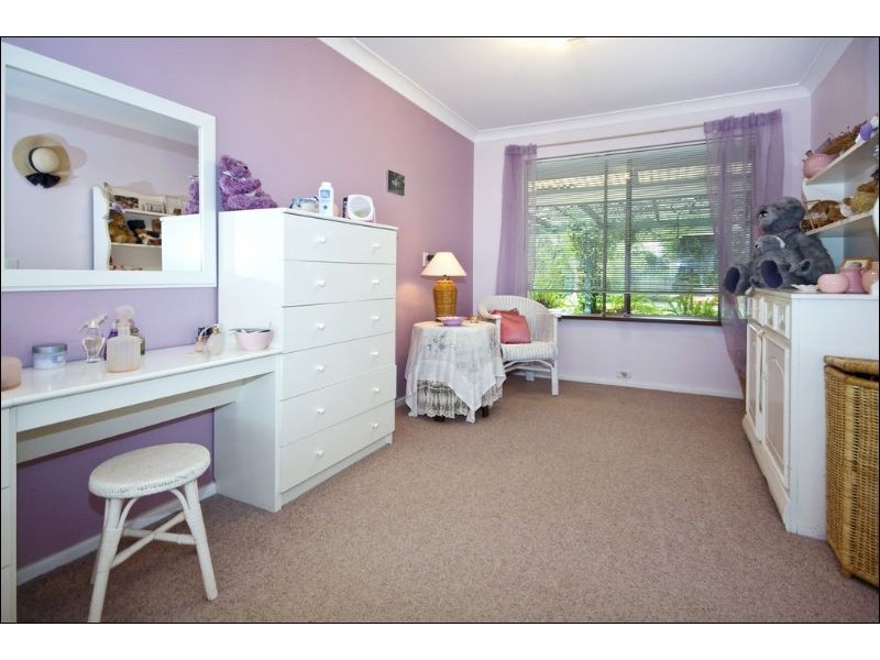 1 Booligal Street, Lesmurdie WA 6076