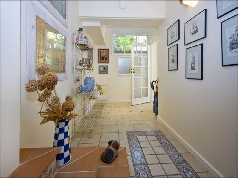 32 Watsonia Road, Gooseberry Hill WA 6076