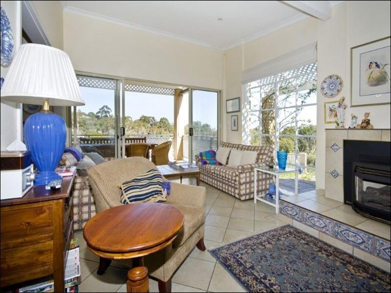 32 Watsonia Road, Gooseberry Hill WA 6076