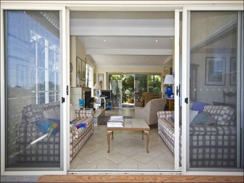 32 Watsonia Road, Gooseberry Hill WA 6076