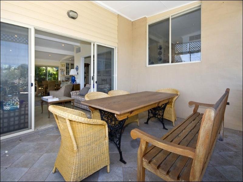 32 Watsonia Road, Gooseberry Hill WA 6076