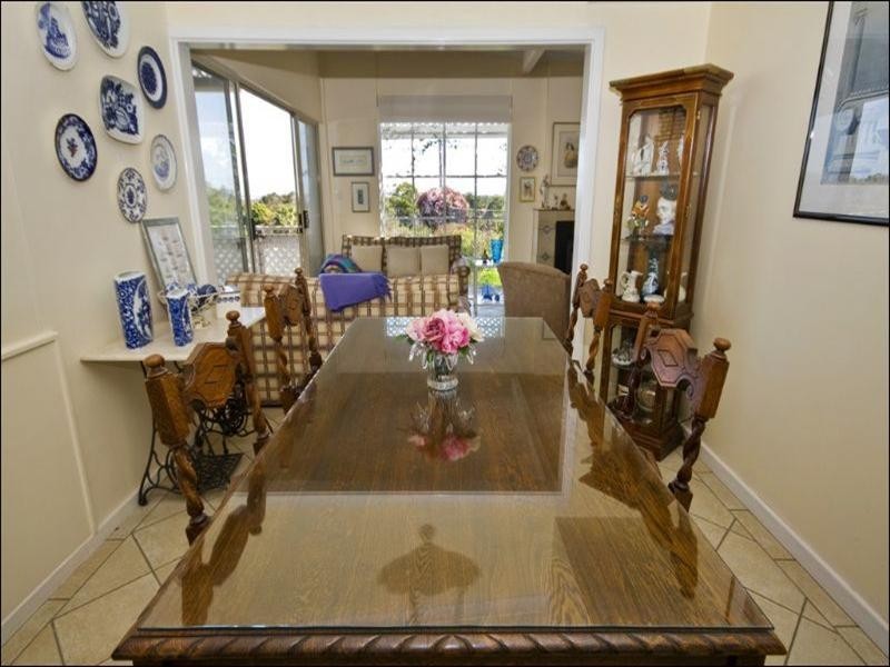 32 Watsonia Road, Gooseberry Hill WA 6076