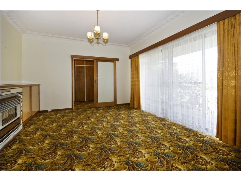 14 Blamire Road, Kalamunda WA 6076