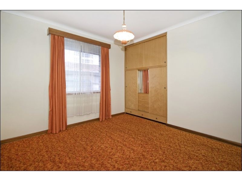 14 Blamire Road, Kalamunda WA 6076