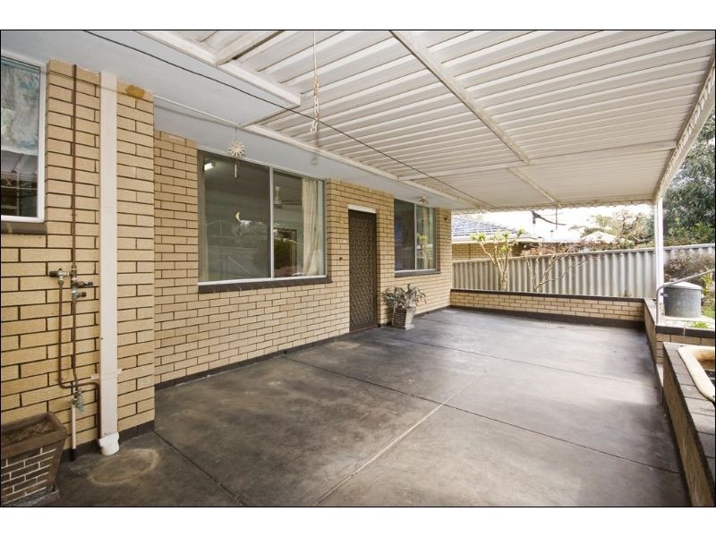 14 Blamire Road, Kalamunda WA 6076