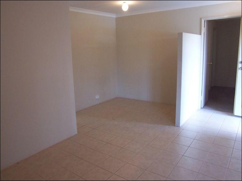 8 Munday Road, High Wycombe WA 6057