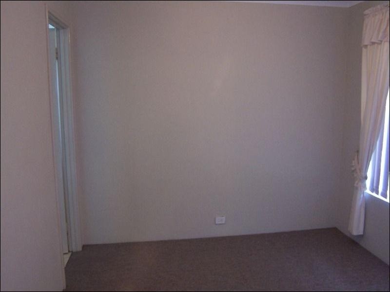 8 Munday Road, High Wycombe WA 6057