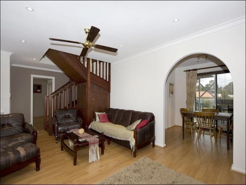 5 Guppy Road, Kalamunda WA 6076