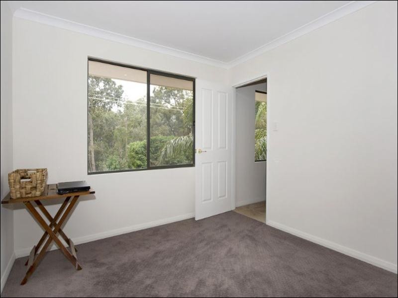 5 Guppy Road, Kalamunda WA 6076