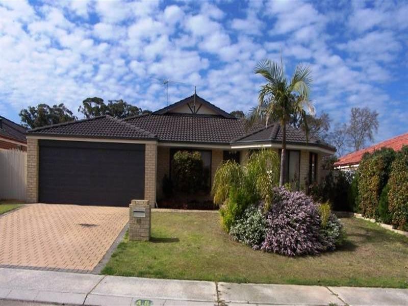 48 Cedar Way, Forrestfield WA 6058