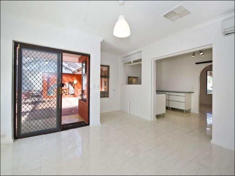 64 Cotherstone Road, Kalamunda WA 6076
