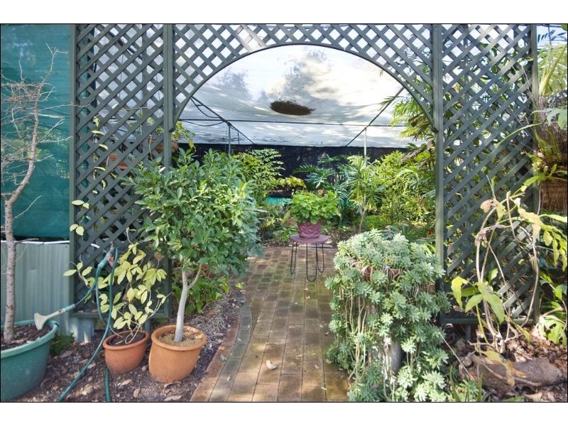 229 Kalamunda Road, Maida Vale WA 6057