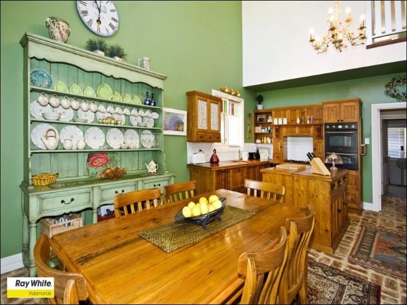 9 Lyndhurst Road, Kalamunda WA 6076