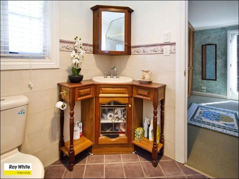 9 Lyndhurst Road, Kalamunda WA 6076