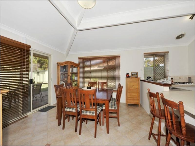 3 David Street, Maida Vale WA 6057