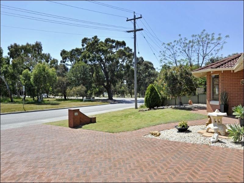 3 David Street, Maida Vale WA 6057