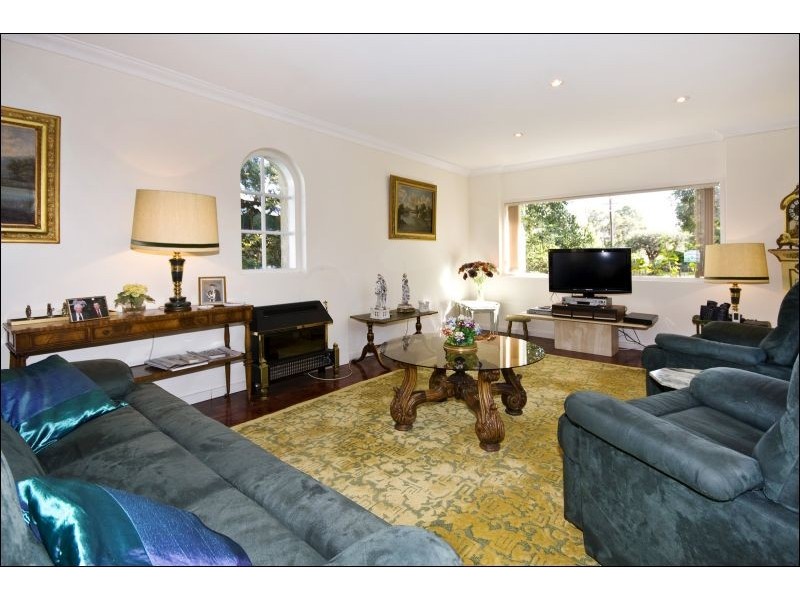 15 Brady Road, Lesmurdie WA 6076