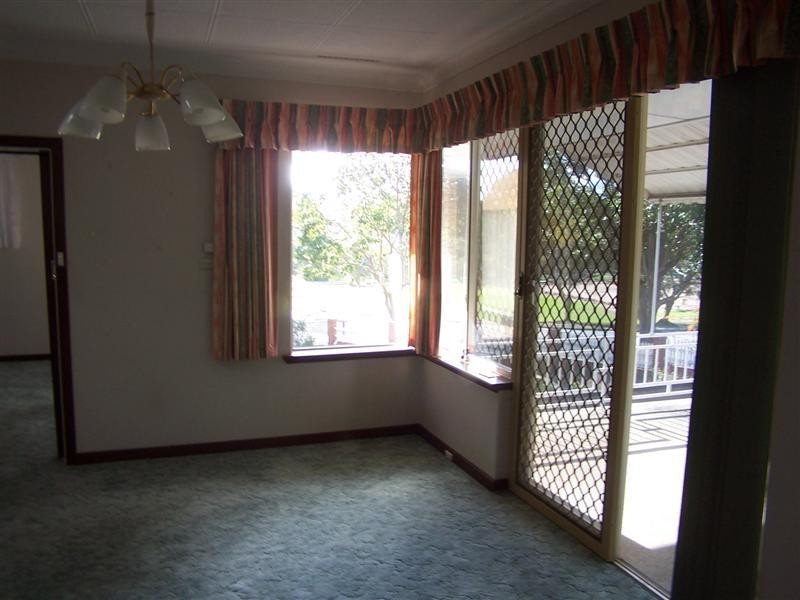 19 Kalamunda Road, Kalamunda WA 6076