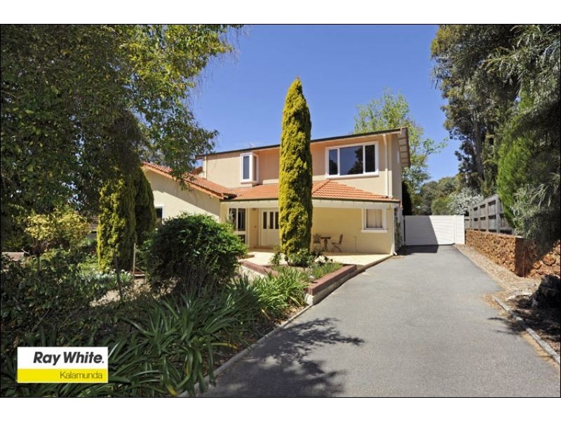 62 Chislehurst Road, Lesmurdie WA 6076