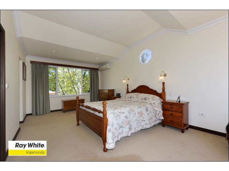62 Chislehurst Road, Lesmurdie WA 6076