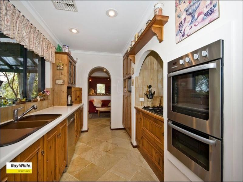 3 Prospect Crescent, Kalamunda WA 6076