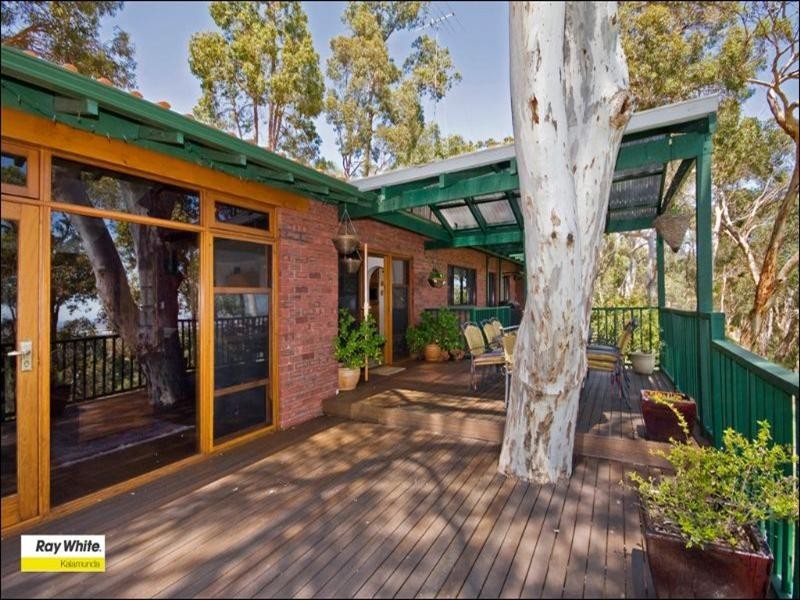 3 Prospect Crescent, Kalamunda WA 6076