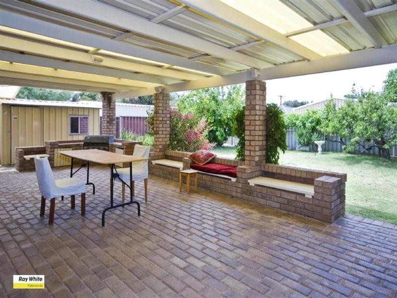 25 Lorikeet Loop, High Wycombe WA 6057