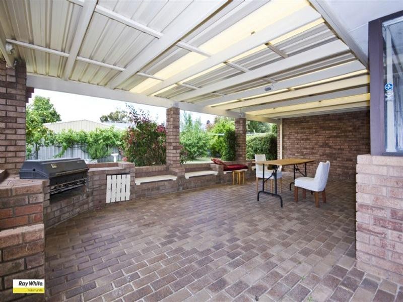 25 Lorikeet Loop, High Wycombe WA 6057