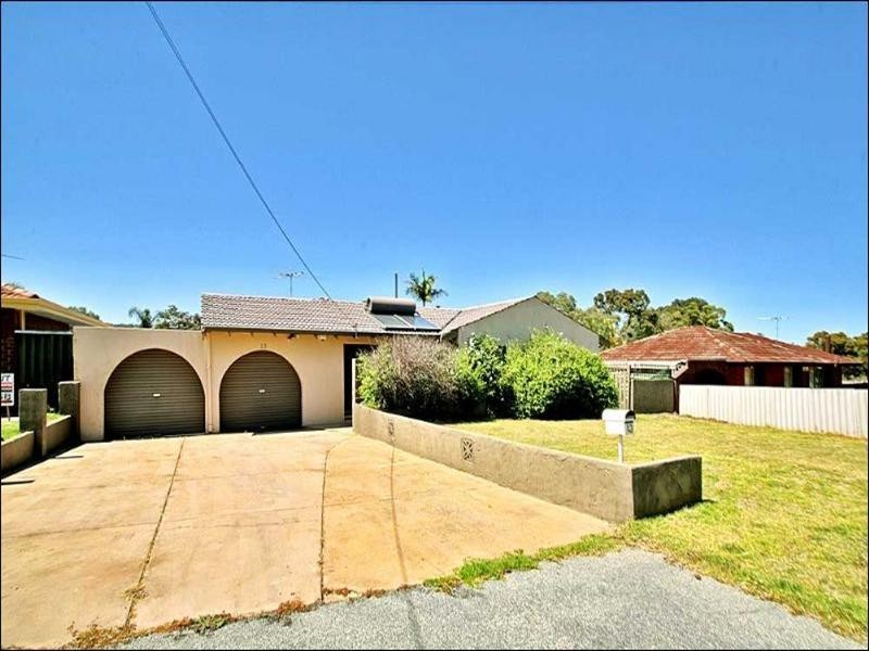 13 Hibiscus Drive, Forrestfield WA 6058