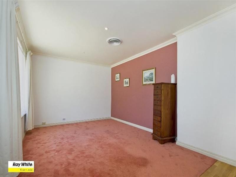 8 Keats Road, Gooseberry Hill WA 6076