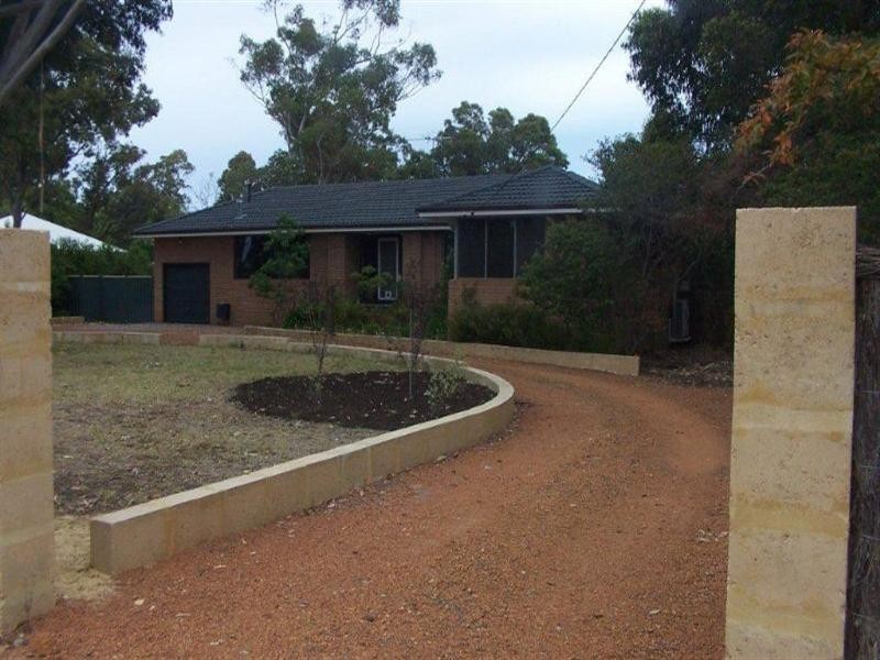 81 Huntley Street, Gooseberry Hill WA 6076