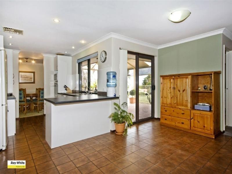 27 Armour Way, Lesmurdie WA 6076