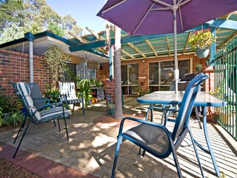 7 Burns Road, Kalamunda WA 6076