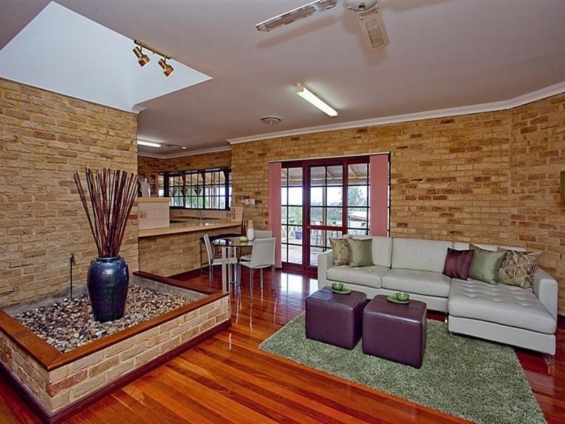 38 Panoramic Terrace, Kalamunda WA 6076