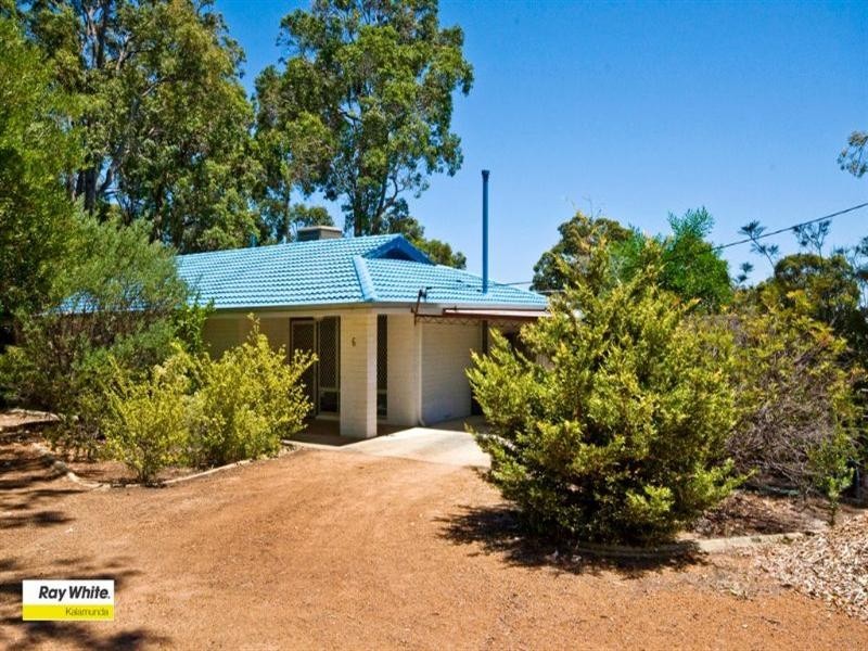 6 Winjana Road, Lesmurdie WA 6076