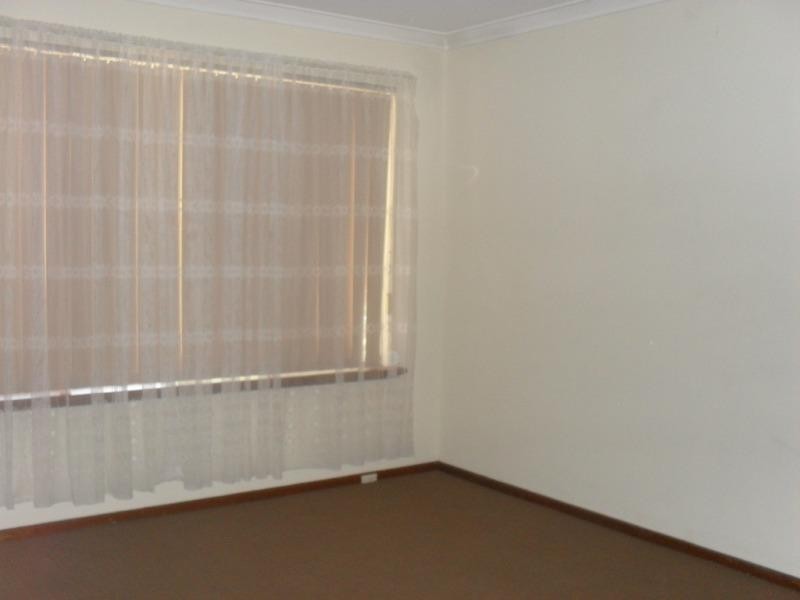 17 Banksia Road, Walliston WA 6076