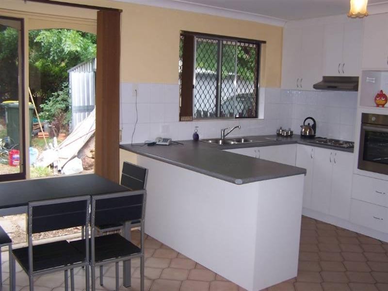 1 Brigalow Way, Lesmurdie WA 6076