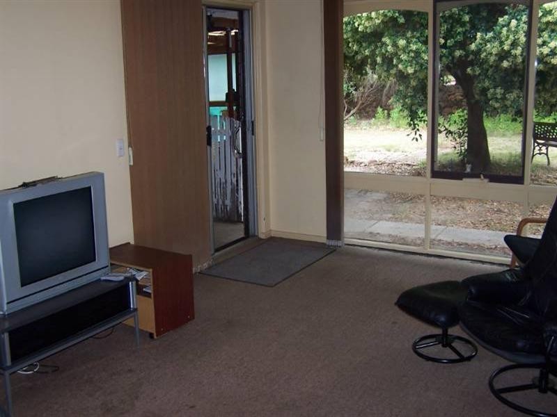 1 Brigalow Way, Lesmurdie WA 6076